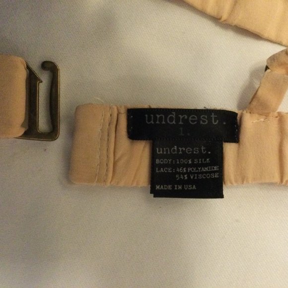 UNDREST 100% SILK AND LACE PALE PINK SET - Picture 5 of 5